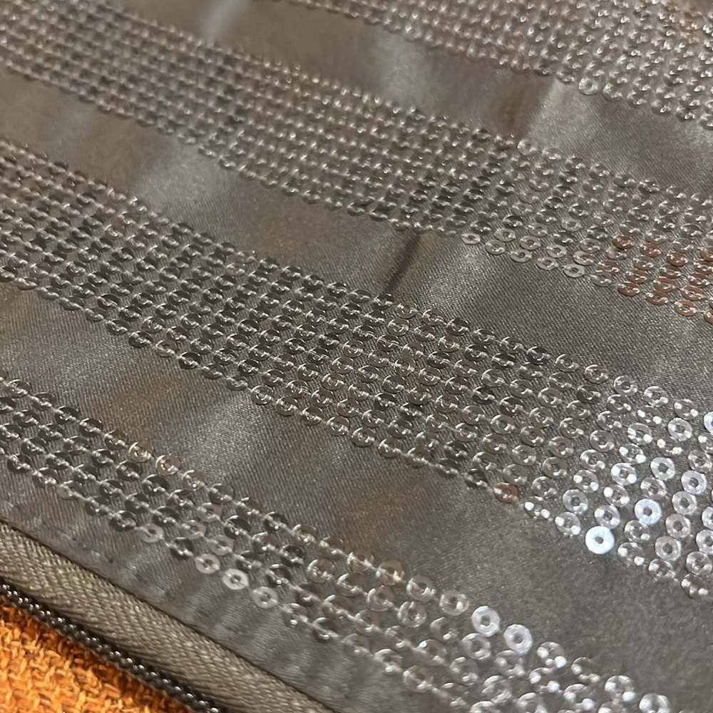 Bath & Body Works gray sequined bag wristlet - Picture 8 of 8